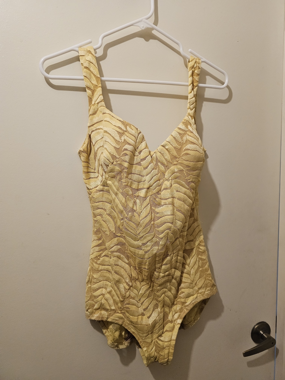Vintage 1960s Yellow Textured One-Piece Swimsuit for Women